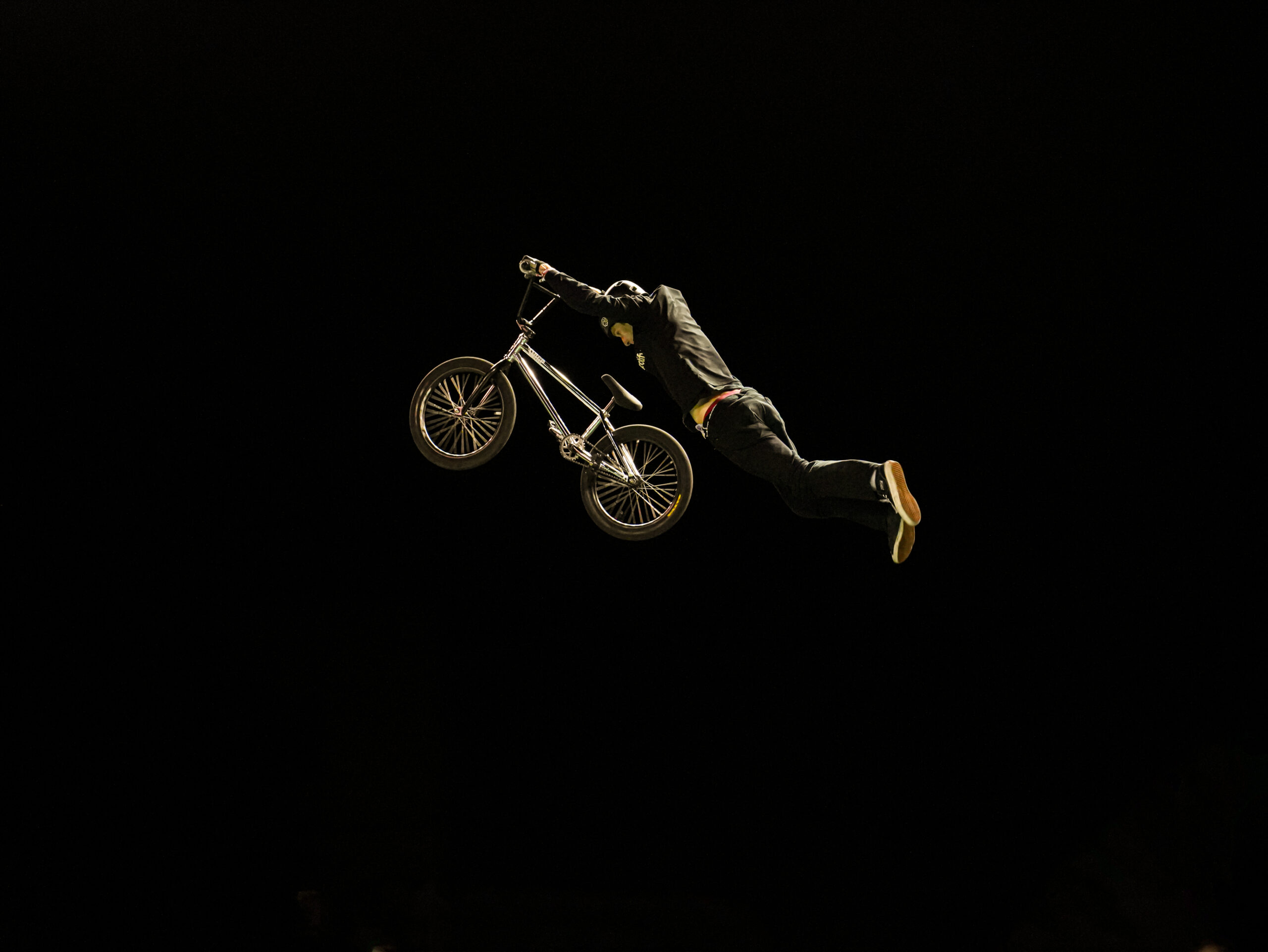 FISE_BMX_SPINE RAMP-8